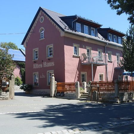 Altes -Haus Apartment Gattendorf Bagian luar foto