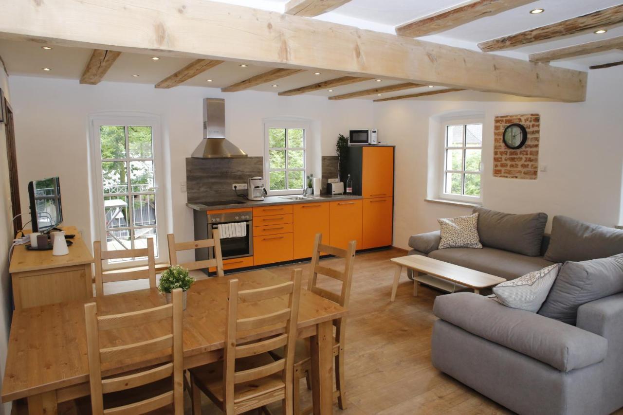 Altes -Haus Apartment Gattendorf Bagian luar foto