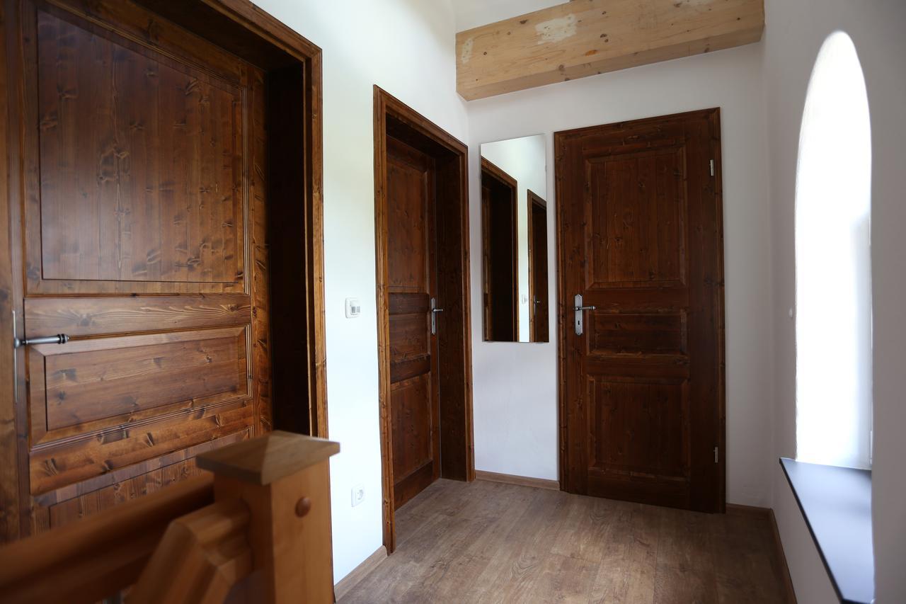 Altes -Haus Apartment Gattendorf Bagian luar foto